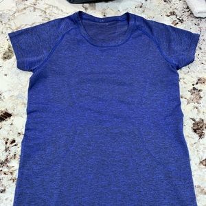 Lululemon Swiftly Tech short sleeve size 8